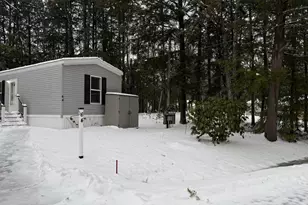 64 Pineland Dr, Winthrop, ME 04364 - Photo 3