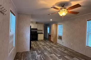 64 Pineland Dr, Winthrop, ME 04364 - Photo 9