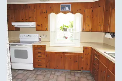 67 Old Rockland Street, Rockport, ME 04856 - Photo 9
