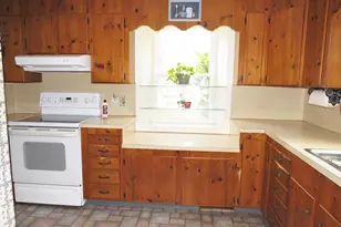 67 Old Rockland St, Rockport, ME 04856 - Photo 9