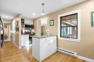 47 Resolution Pl, Cape Elizabeth, ME 04107 - Photo 7