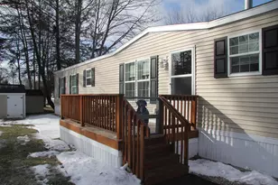 2 Wilson Dr, Old Orchard Beach, ME 04064 - Photo 3