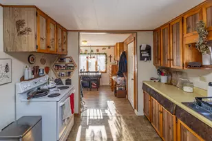 27 Lawrence Ave, Thomaston, ME 04861 - Photo 35