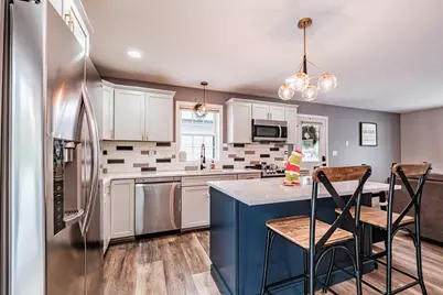 13 Silver Way, Oxford, ME 04270 - Photo 9