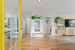 17 Spring St, South Portland, ME 04106 - Photo 5