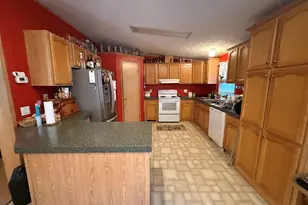 31 Franklin Pkwy, Brunswick, ME 04011 - Photo 7