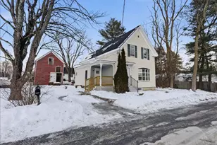3 Sampson St, Richmond, ME 04357 - Photo 3