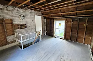 30 Elm St, Old Town, ME 04468 - Photo 15