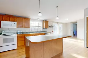 44 Lone Pine Dr, Sabattus, ME 04280 - Photo 11