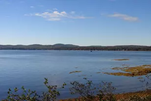 11 Treat St, Belfast, ME 04915 - Photo 3