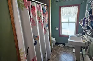 122 Davis St, Brownville, ME 04414 - Photo 17