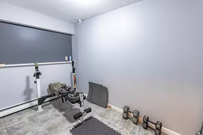 1568 Essex Street, Bangor, ME 04401 - Photo 31