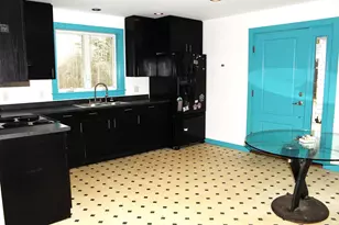 810 Rockland St, Rockport, ME 04856 - Photo 21