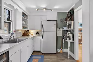 667 Sawyer St, South Portland, ME 04106 - Photo 17