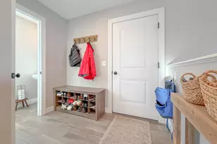 88 Berkshire Rd, Portland, ME 04103 - Photo 3