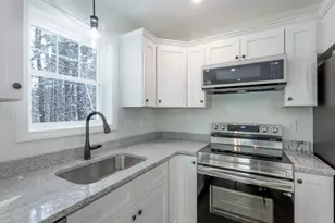 240 Leisure Ln, Limerick, ME 04048 - Photo 9