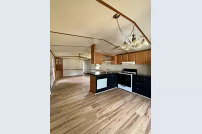 21 Holiday Lane, Standish, ME 04084 - Photo 9