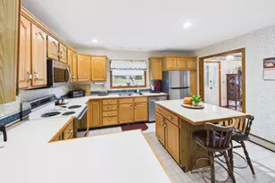 32 Lynn Dr, Caribou, ME 04736 - Photo 7