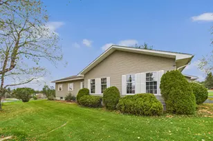 32 Lynn Dr, Caribou, ME 04736 - Photo 3