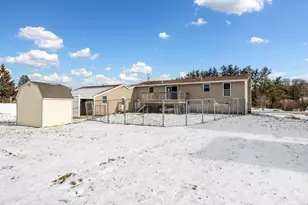 18 Plymouth Dr, Biddeford, ME 04005 - Photo 3