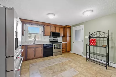 18 Plymouth Drive, Biddeford, ME 04005 - Photo 7