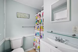 18 Plymouth Dr, Biddeford, ME 04005 - Photo 19