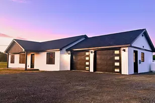 40 Bartlett Cove Dr, Orrington, ME 04474 - Photo 1