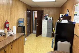 562 Main St, Caribou, ME 04736 - Photo 15