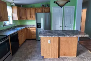 12 Buttercup Cir, Auburn, ME 04210 - Photo 5