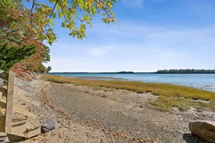 58 Maquoit Dr, Freeport, ME 04032 - Photo 13