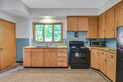 42 White Street, Lewiston, ME 04240 - Photo 3