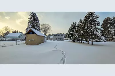 33 Elizabeth Street, Presque Isle, ME 04769 - Photo 11