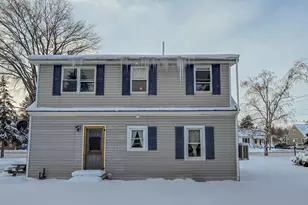 33 Elizabeth St, Presque Isle, ME 04769 - Photo 9