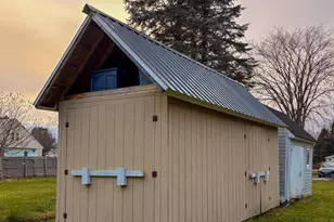 33 Elizabeth St, Presque Isle, ME 04769 - Photo 15