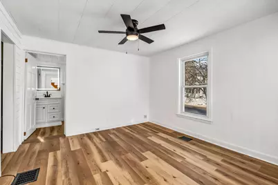 22 Pine Street, Milford, ME 04461 - Photo 9