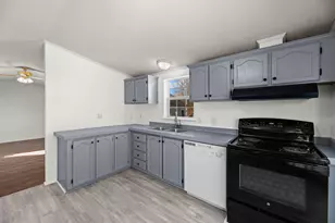 58 Fleming St, Lincoln, ME 04457 - Photo 9