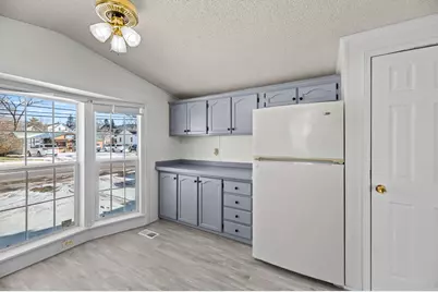 58 Fleming Street, Lincoln, ME 04457 - Photo 11