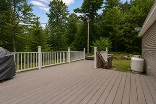 89 Boot Cove Ln, Winthrop, ME 04364 - Photo 11