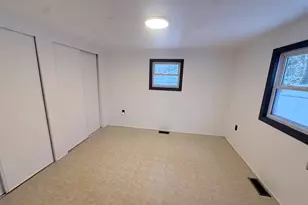 37 Bay Bridge Rd, Brunswick, ME 04011 - Photo 9