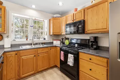 25 Lake View Terrace, Rockland, ME 04841 - Photo 13