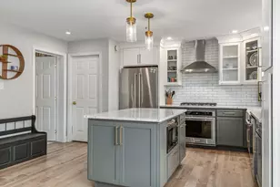 9 Main St, Kittery, ME 03904 - Photo 17