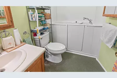 566 Deerfield Drive, Hermon, ME 04401 - Photo 19