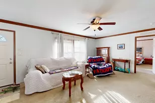 8 Sheldon Pl, Lewiston, ME 04240 - Photo 11
