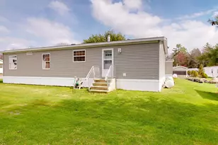 8 Sheldon Pl, Lewiston, ME 04240 - Photo 3