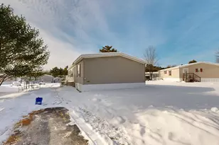 8 Sheldon Pl, Lewiston, ME 04240 - Photo 29