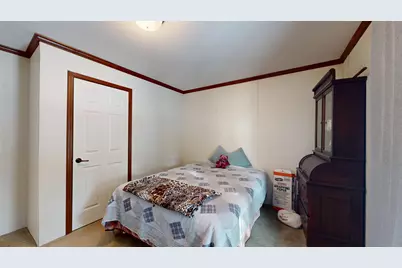 8 Sheldon Place, Lewiston, ME 04240 - Photo 25