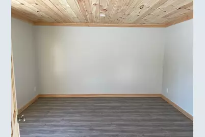 296 N Main Street, Pittsfield, ME 04967 - Photo 13