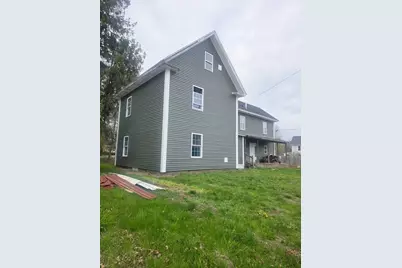 296 N Main Street, Pittsfield, ME 04967 - Photo 3