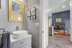 89 Water St, Hallowell, ME 04347 - Photo 17