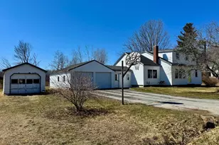 35 School St, Stockton Springs, ME 04981 - Photo 1